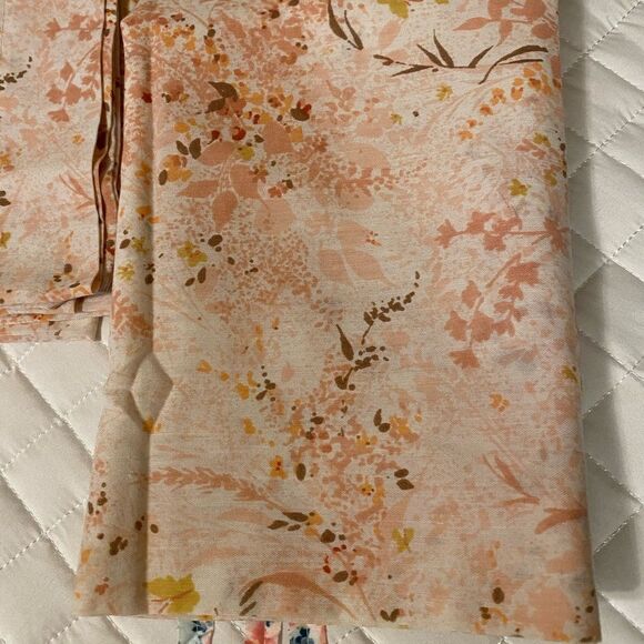 2x vintage Floral Pink and brown pillow cases Fabric Set - Picture 2 of 2